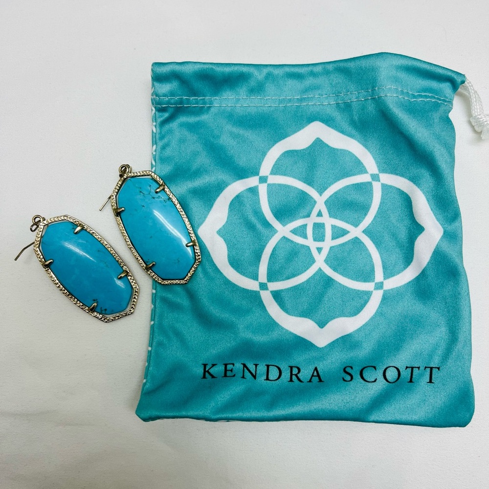 Kendra Scott Danielle Earrings in Turquoise Magnesite